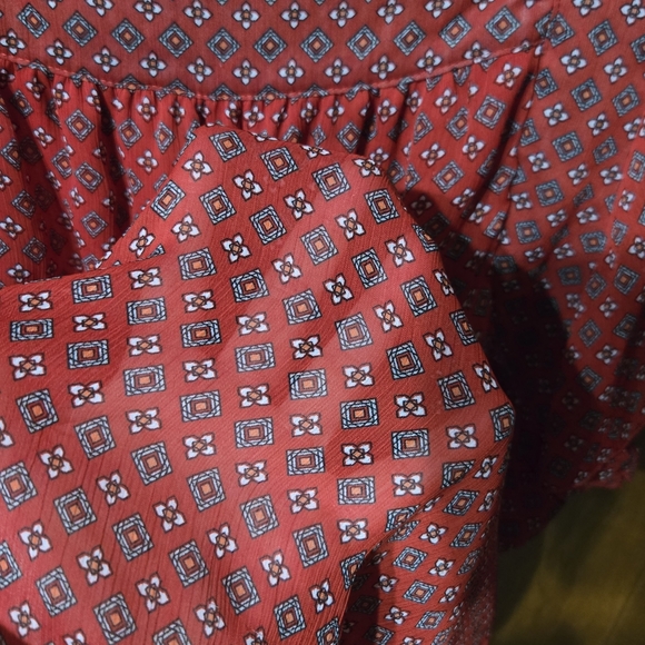 New Directions Dark Red Smocked Puff Sleeve Blouse - Picture 5 of 6